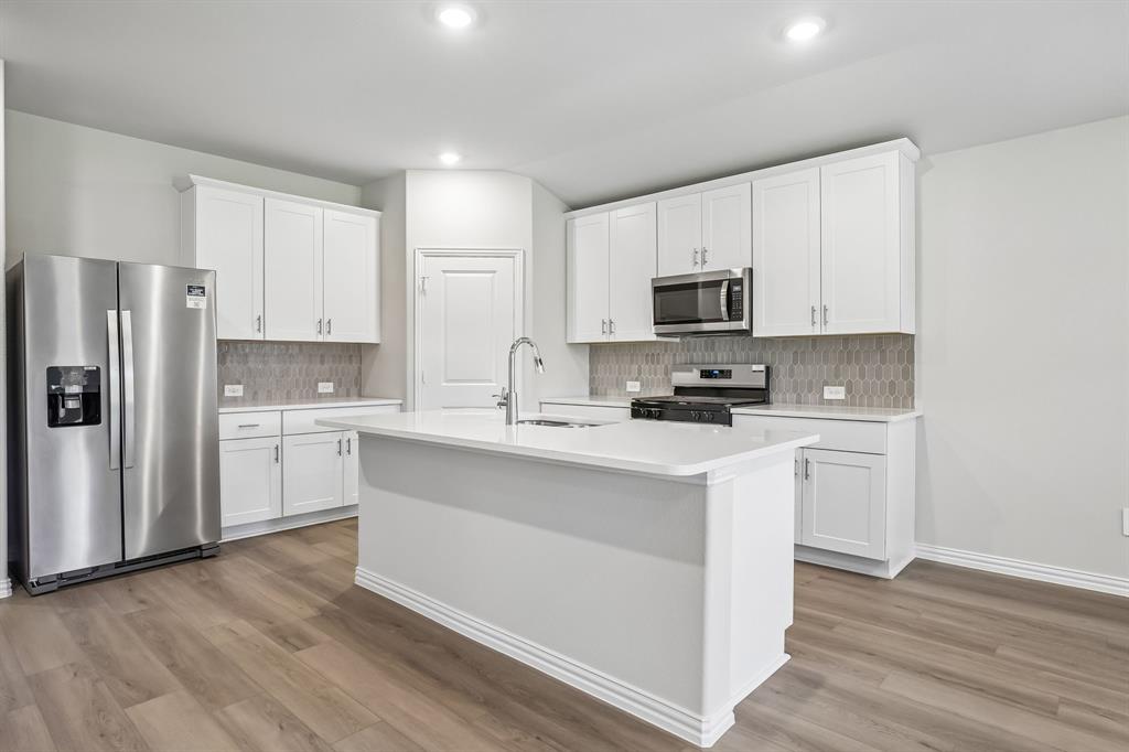 2604 Nicole Dr, Denton, TX 76208