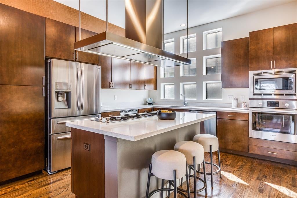 4610 Steel St, Dallas, TX 75219