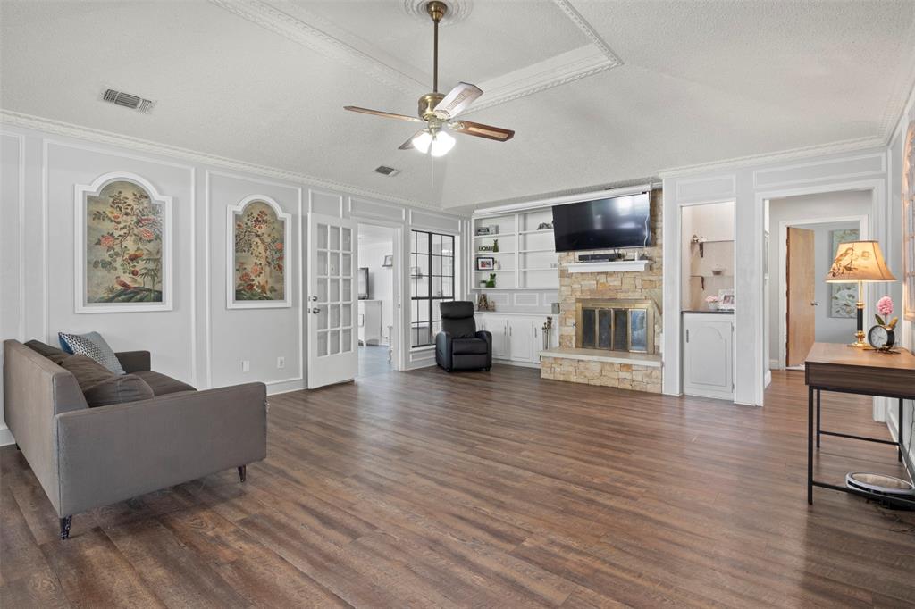 1400 Rusdell Dr, Irving, TX 75060 photo