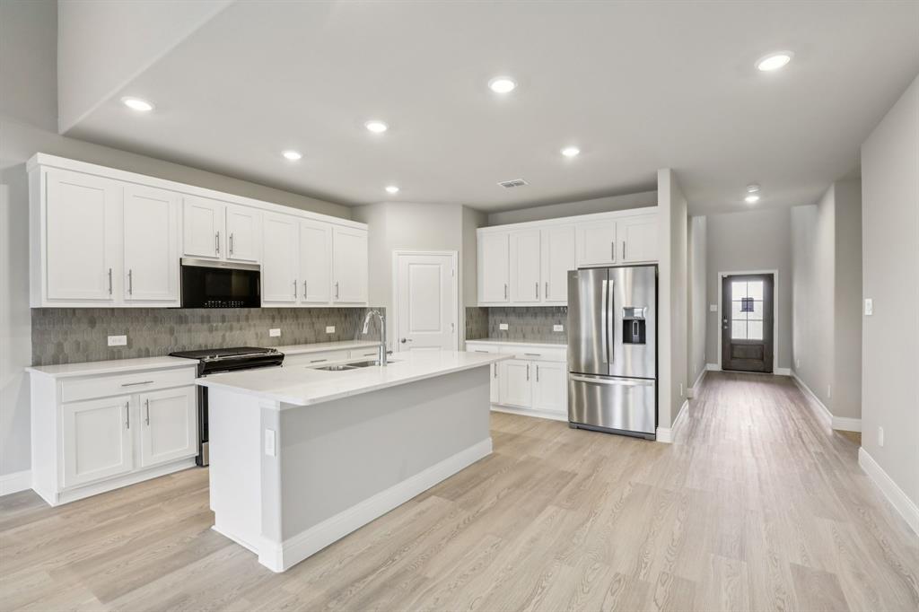 3406 Richland Dr, Farmersville, TX 75442
