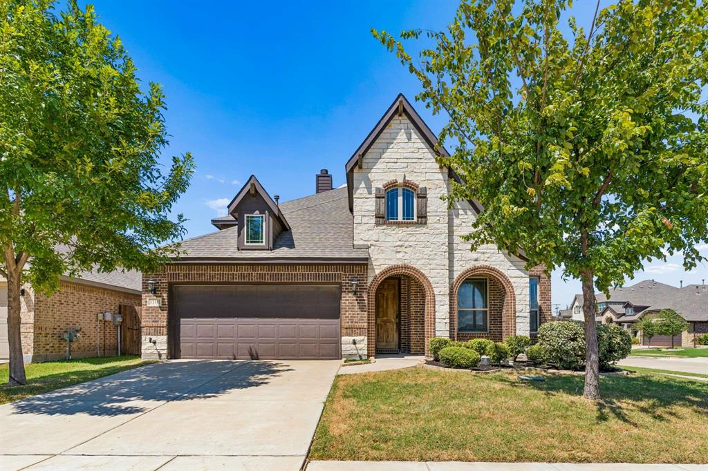 3101 Summer Star Ln, Mesquite, TX 75181