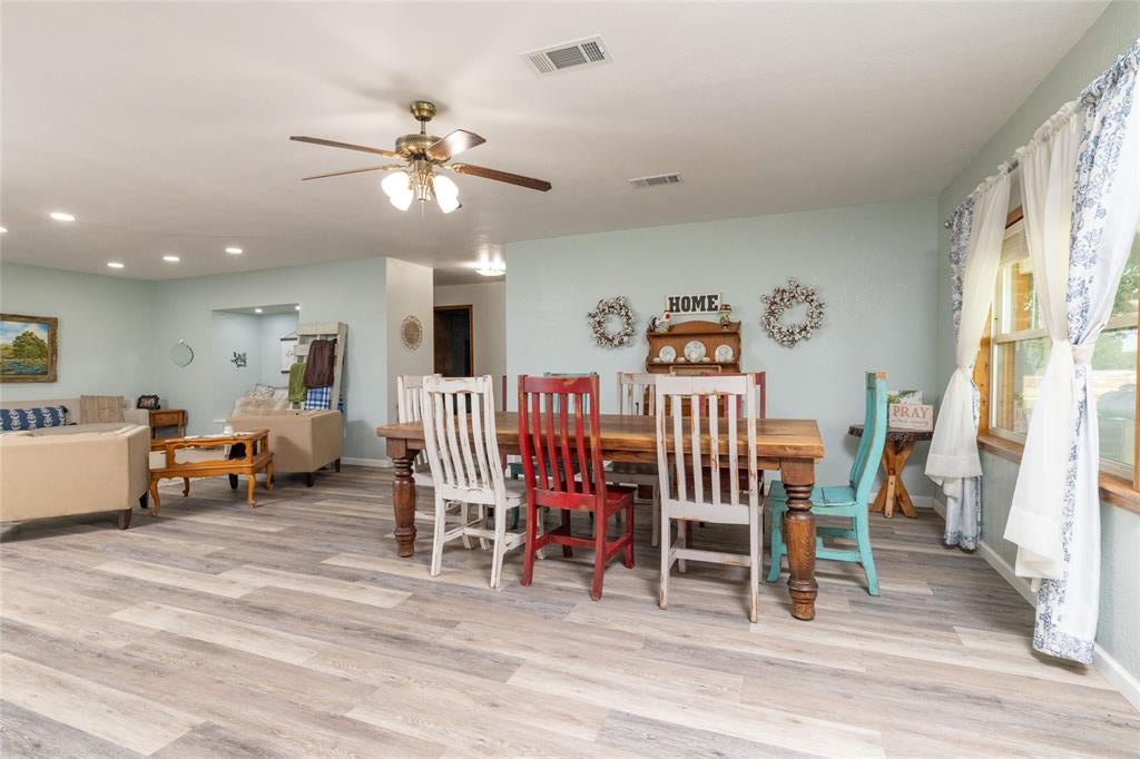 448 County Road 4287, Decatur, TX 76234 photo