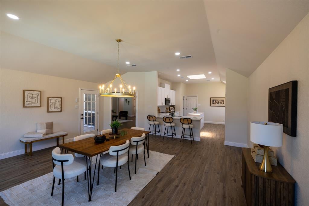 612 Aqua Vista Dr, Granbury, TX 76049 photo