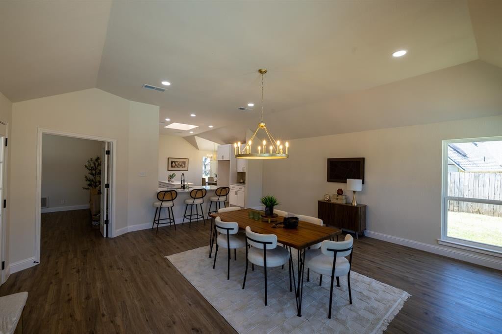 612 Aqua Vista Dr, Granbury, TX 76049 photo