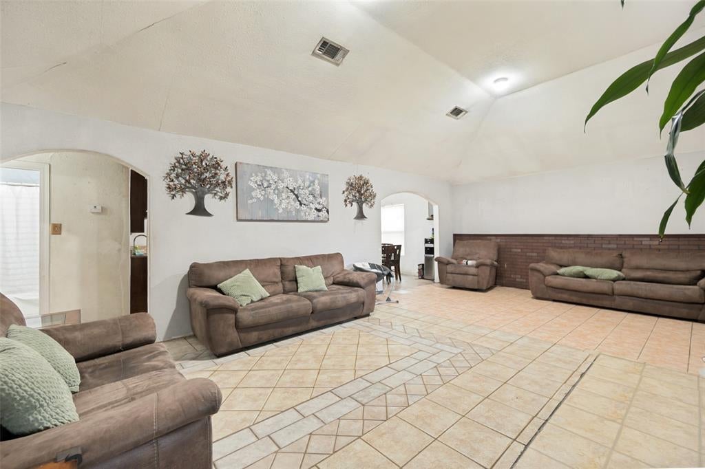 6625 Speight St, Dallas, TX 75232 photo