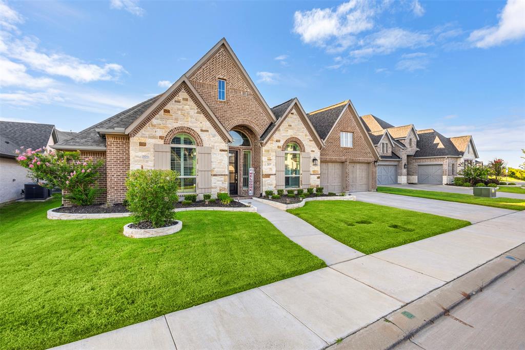 2837 Midlake Dr, Midlothian, TX 76065 photo