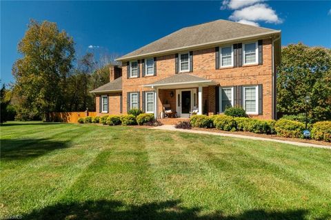 Single Family Residence in Advance NC 124 Springfield Drive.jpg