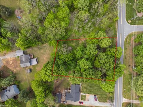 Unimproved Land in Greensboro NC 3704 Liberty Road.jpg