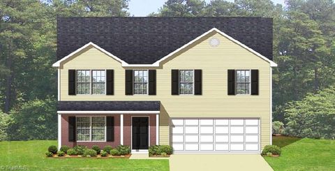 Single Family Residence in Greensboro NC 3714 Carol O'Ferrell Court.jpg