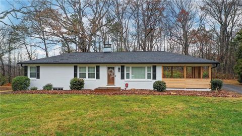 Single Family Residence in Advance NC 134 Shady Lane.jpg