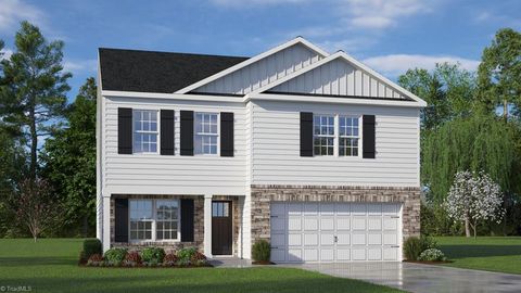 Single Family Residence in Lexington NC 163 Lantanna Avenue.jpg