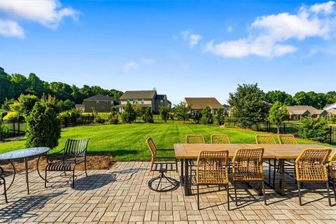 Single Family Residence in Thomasville NC 412 Freemont Drive 39.jpg
