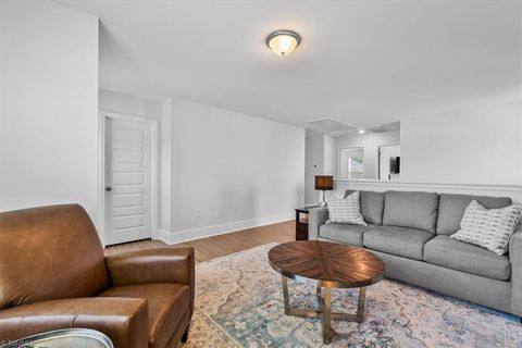 Single Family Residence in Thomasville NC 412 Freemont Drive 23.jpg
