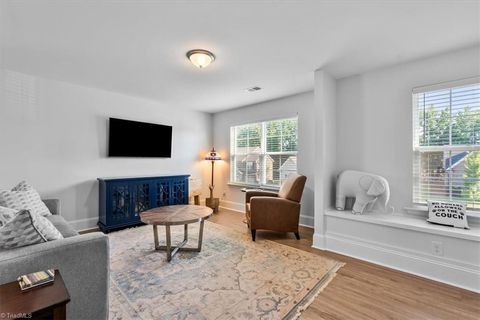 Single Family Residence in Thomasville NC 412 Freemont Drive 21.jpg