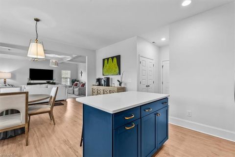 Single Family Residence in Thomasville NC 412 Freemont Drive 15.jpg