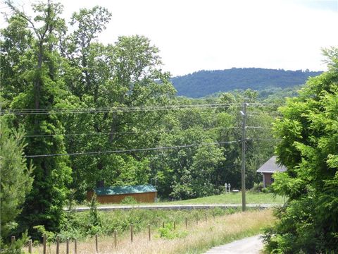 Unimproved Land in Sparta NC TBD NC Highway 18 15.jpg