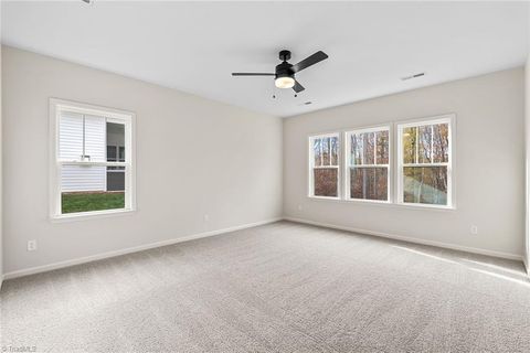 Single Family Residence in Advance NC 193 Morning Star Drive 13.jpg
