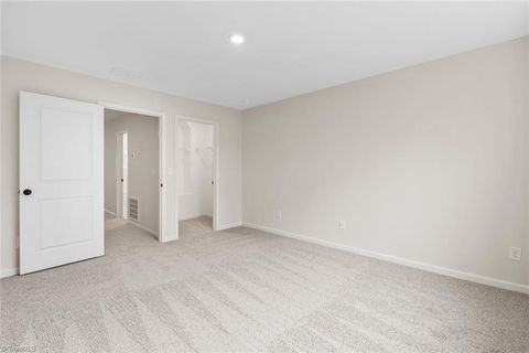 Single Family Residence in Advance NC 193 Morning Star Drive 23.jpg