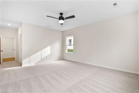 Single Family Residence in Advance NC 193 Morning Star Drive 15.jpg