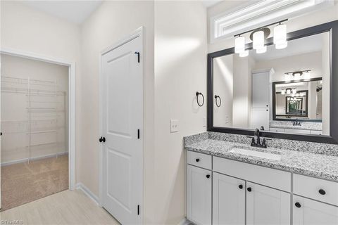 Single Family Residence in Advance NC 193 Morning Star Drive 17.jpg