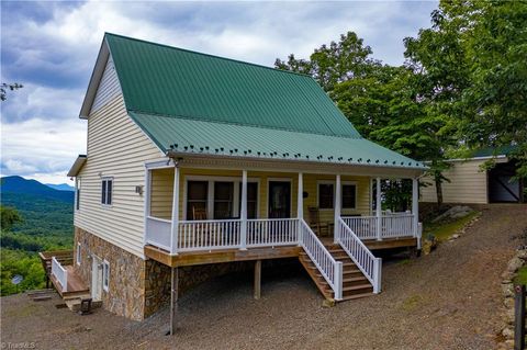 Single Family Residence in Glade Valley NC 1053 Rich Hill Mountain Road.jpg