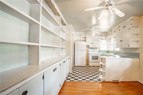 Single Family Residence in Asheboro NC 1022 Shamrock Road 5.jpg