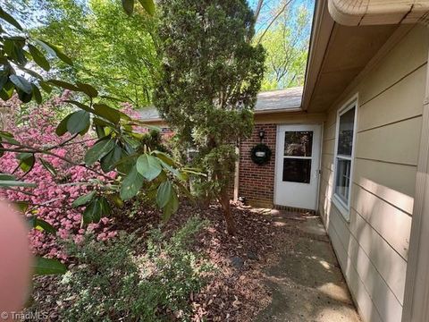 Single Family Residence in Greensboro NC 5409 Amberhill Drive.jpg