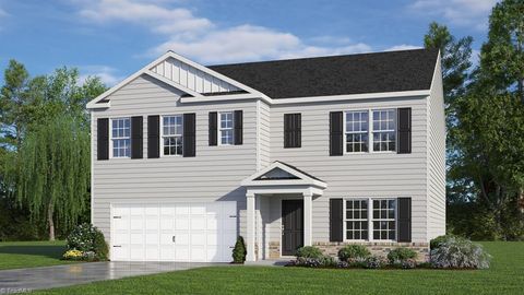 Single Family Residence in Lexington NC 180 Lantanna Avenue.jpg