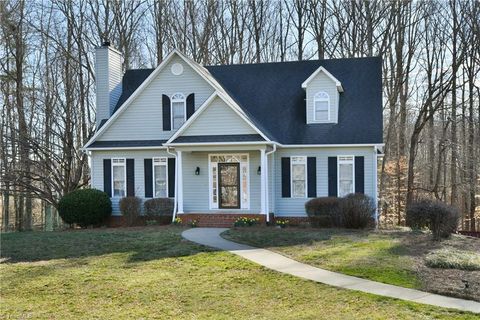 Single Family Residence in Advance NC 131 Covington Drive.jpg