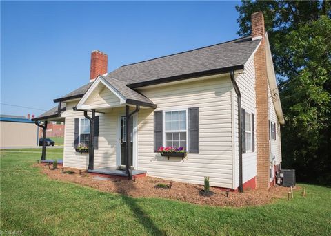 Single Family Residence in Hays NC 5366 Mountain View Road.jpg