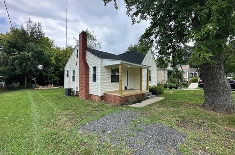 Single Family Residence in Greensboro NC 315 Lawrence Street.jpg
