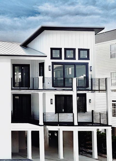 Single Family Residence in North Myrtle Beach SC 210 B 28th Ave. N Ave.jpg