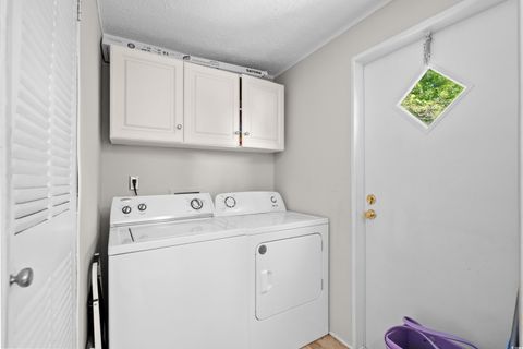 Manufactured Home in Myrtle Beach SC 953 Wayland Circle 17.jpg