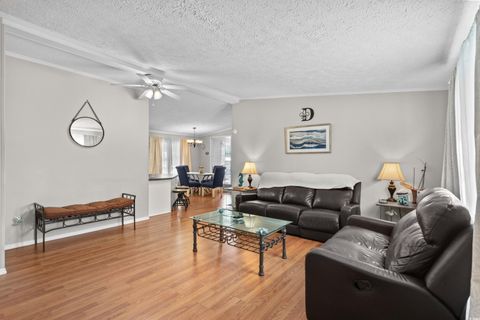 Manufactured Home in Myrtle Beach SC 953 Wayland Circle 38.jpg
