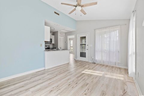 Condominium in Myrtle Beach SC 406 Tree Top Ct #A 12.jpg