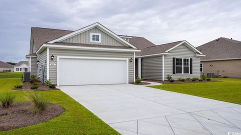Single Family Residence in Calabash NC 8926 Chesterfield Dr.jpg