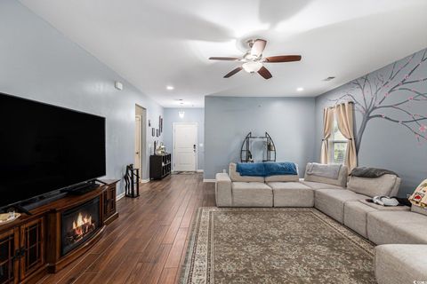 Single Family Residence in Loris SC 436 Cotton Grass Dr 5.jpg