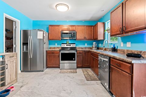 Single Family Residence in Loris SC 109 Winding Path Dr 14.jpg