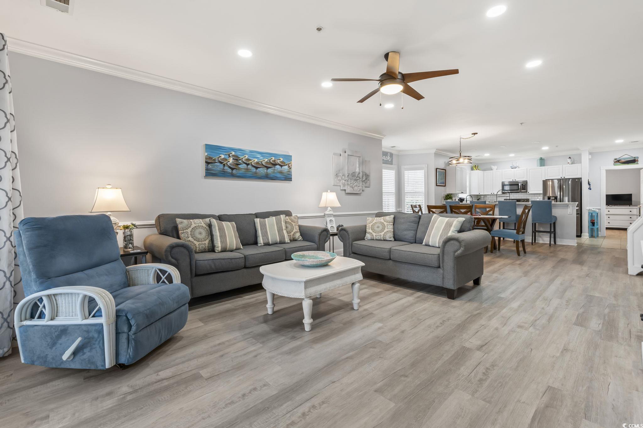 Condominium in Myrtle Beach SC 4887 Luster Leaf Circle #105 10.jpg