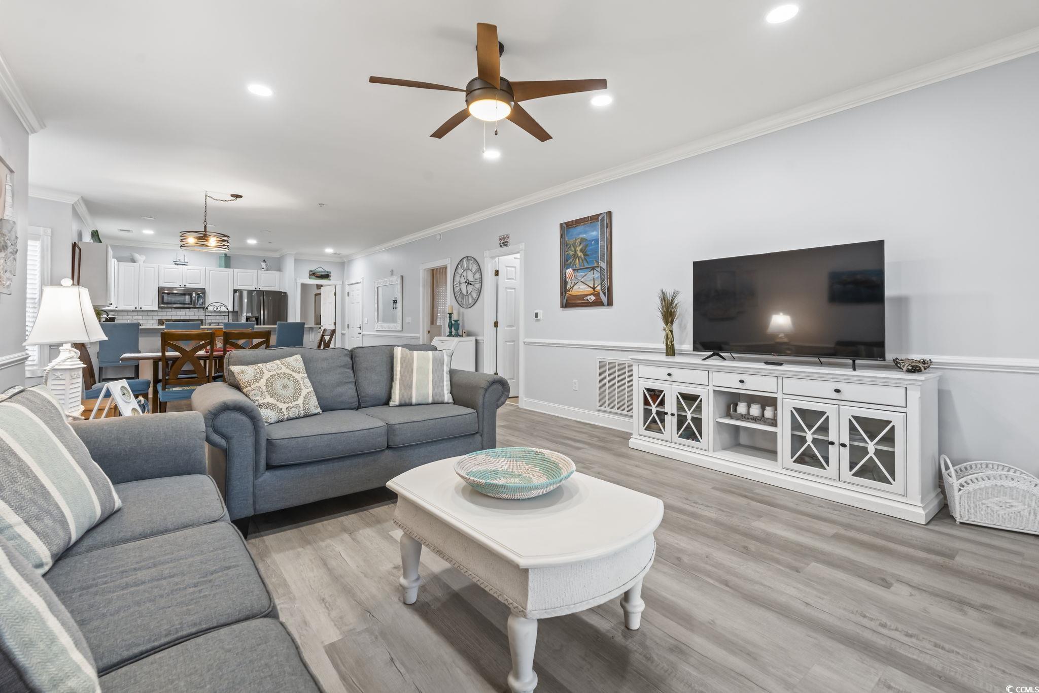 Condominium in Myrtle Beach SC 4887 Luster Leaf Circle #105 14.jpg