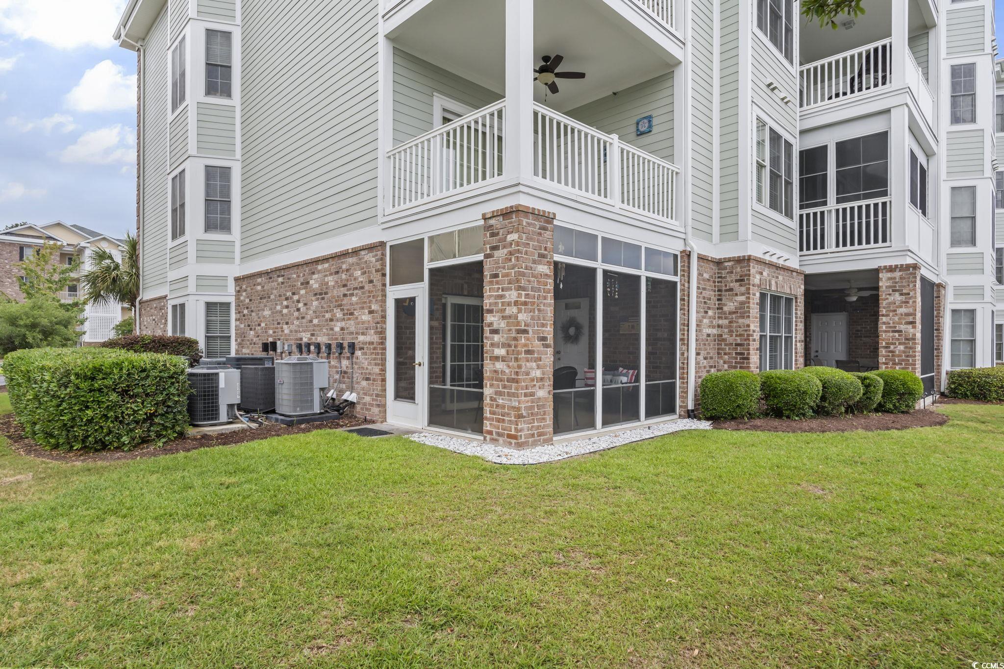 Condominium in Myrtle Beach SC 4887 Luster Leaf Circle #105 35.jpg