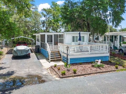 Manufactured Home in Murrells Inlet SC 147 Ridgeway Loop.jpg