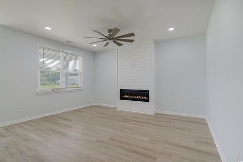 Single Family Residence in Little River SC 964 Irving Dr 14.jpg