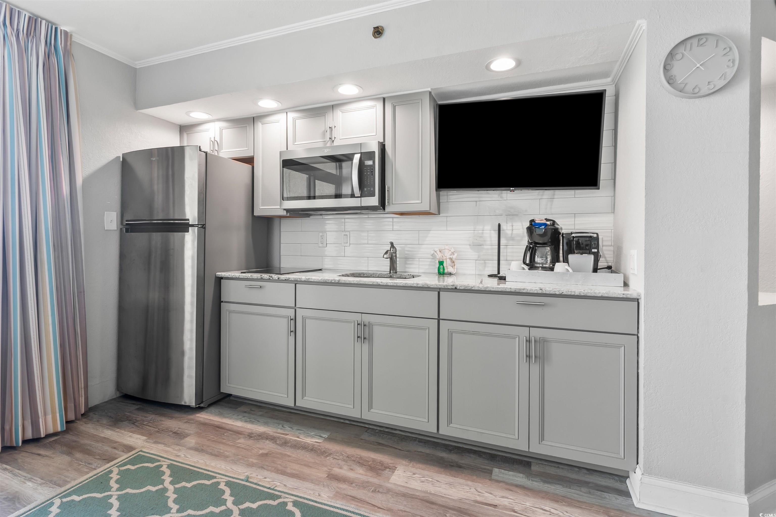 Condominium in North Myrtle Beach SC 4800 S Ocean Blvd #520 17.jpg