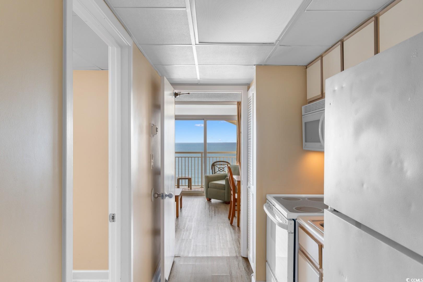 Condominium in Myrtle Beach SC 2000 Ocean Blvd. N Blvd #PH11 4.jpg