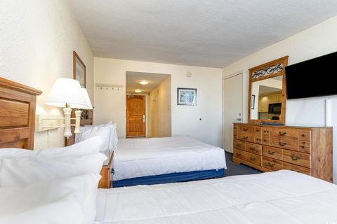 Condominium in Myrtle Beach SC 9550 Shore Dr #722 4.jpg