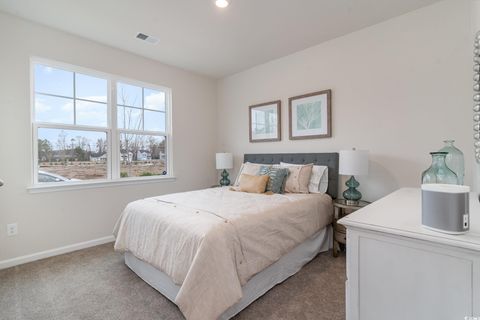 Single Family Residence in Ash NC 1245 Woodhouse Dr 18.jpg