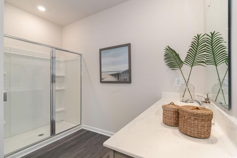 Single Family Residence in Ash NC 1245 Woodhouse Dr 15.jpg