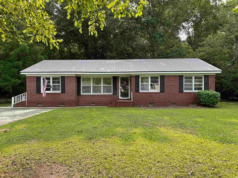 Single Family Residence in Hemingway SC 205 S Oliver Blvd.jpg