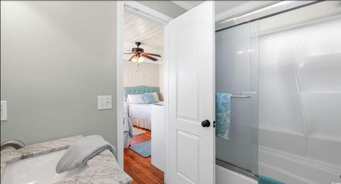 Single Family Residence in North Myrtle Beach SC 6101 Nixon St 11.jpg